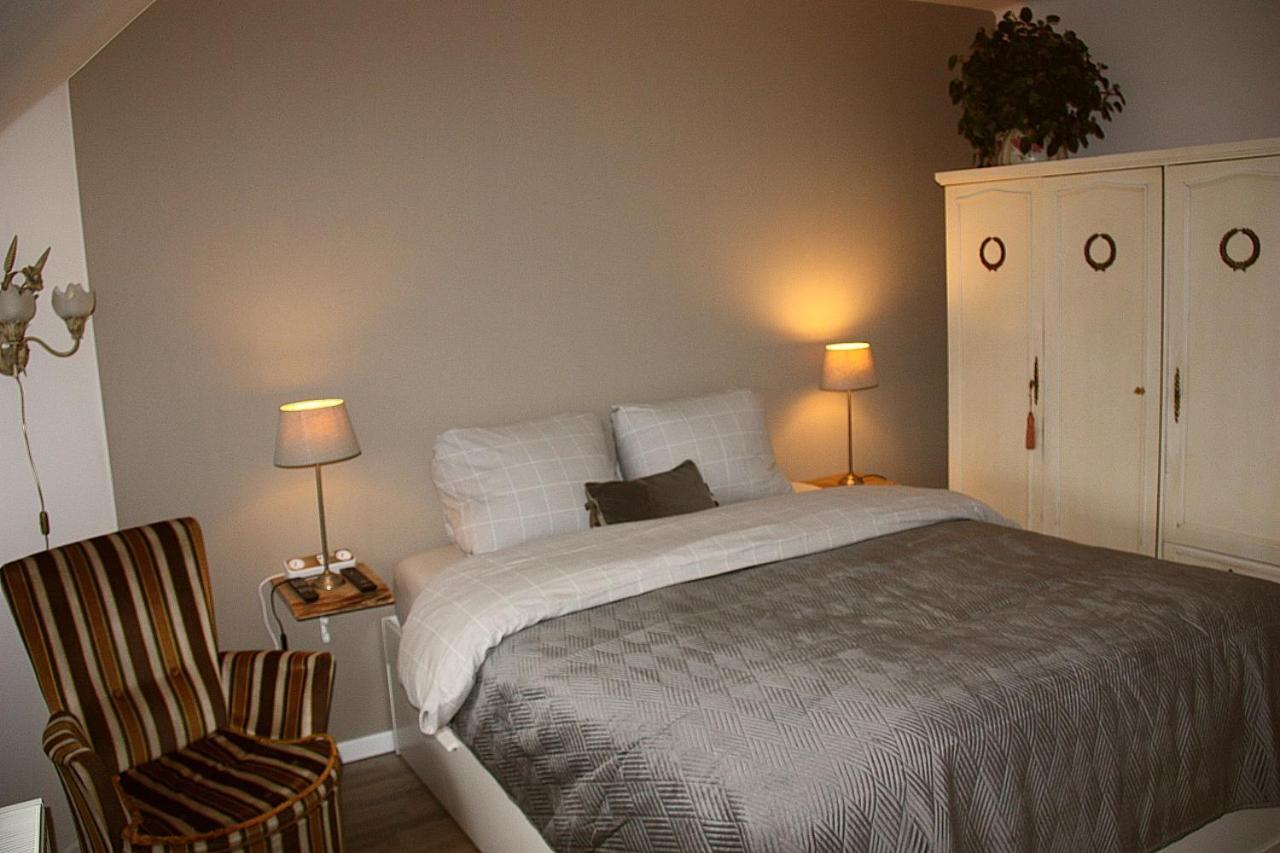 B&B De Veldwachter Ravels Kültér fotó